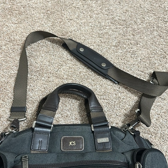 TUMI - Picture 3 of 10